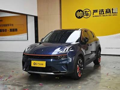 Lynk & Co 06