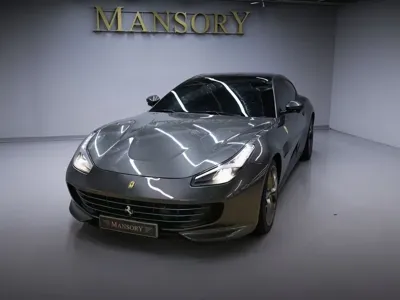 Ferrari GTC4 Lusso