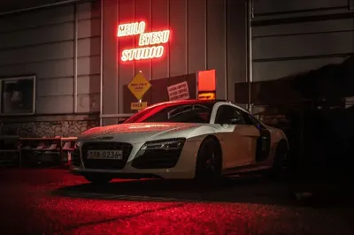 Audi R8