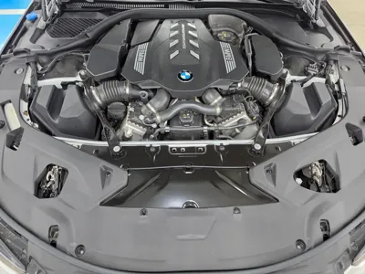 BMW 8-Series