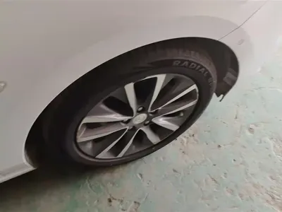 Buick GL6
