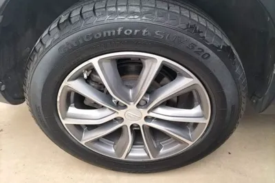 Geely Auto Emgrand X7 Sport