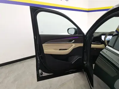 Geely Xingyue L