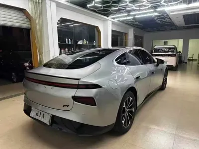 Xpeng P7