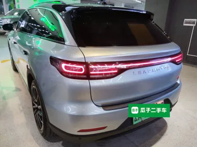 Leapmotor C11
