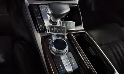 Genesis EQ900