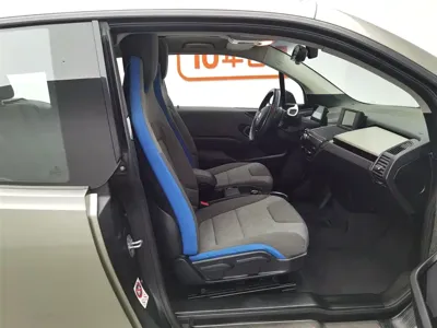 BMW i3 (Import)