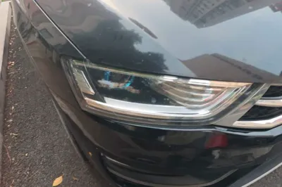 Zotye SR7