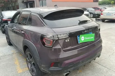 Lynk & Co 02