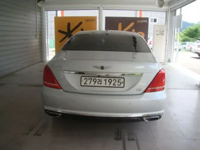 Genesis EQ900