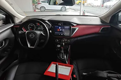 Nissan Lannia