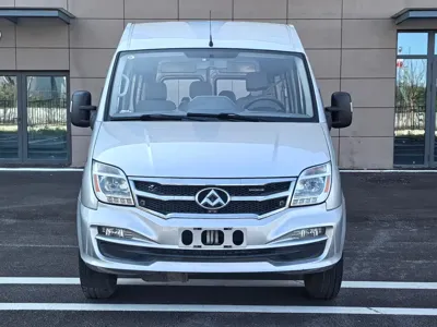 大通 V80