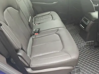 Roewe RX8