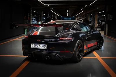 Porsche 718