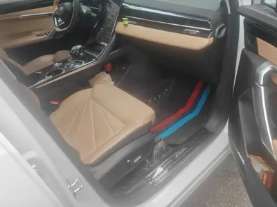 Geely Boyue L