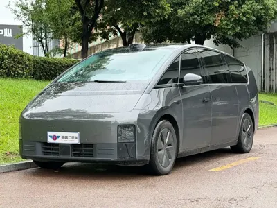 Li Auto Li MEGA