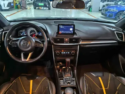 Mazda CX-4