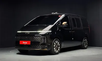 Hyundai Staria