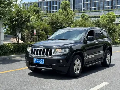 Jeep Grand Cherokee (Import)