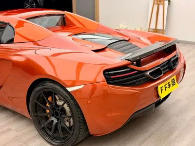 McLaren 625C