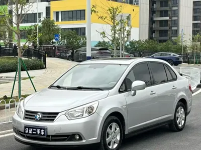 Venucia D50