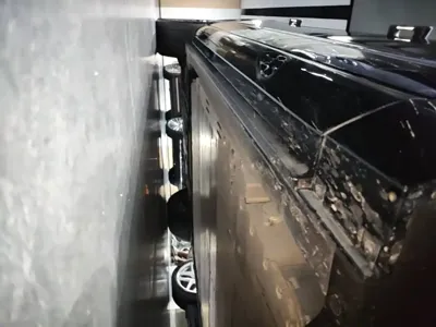 Nio ES8
