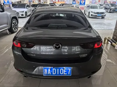 Mazda 3 Axela