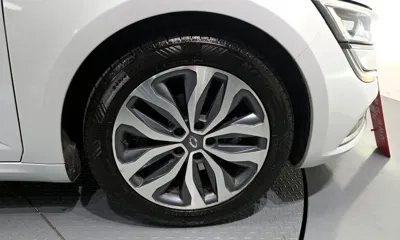 Renault-KoreaSamsung SM6