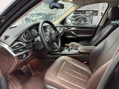 BMW X5 (Import)