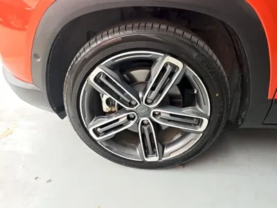 Geely ICON