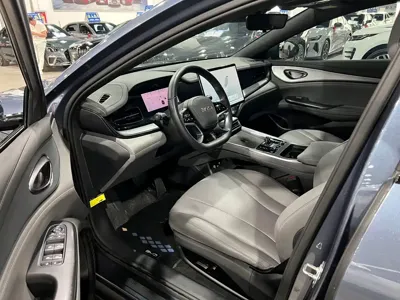 BYD Seal 07 DM-i