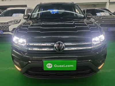Volkswagen Tharu
