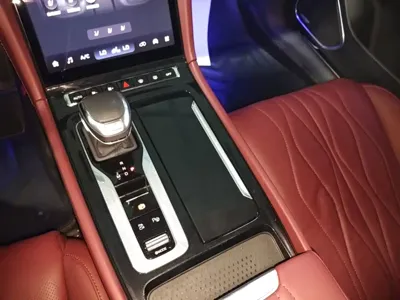 Hongqi Hongqi H5
