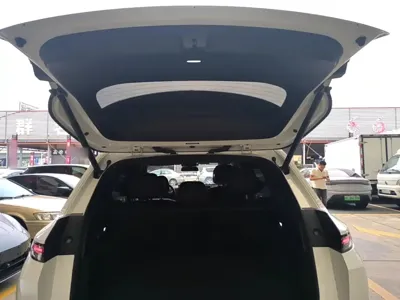 Li Auto Li L7