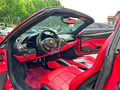 Ferrari 488