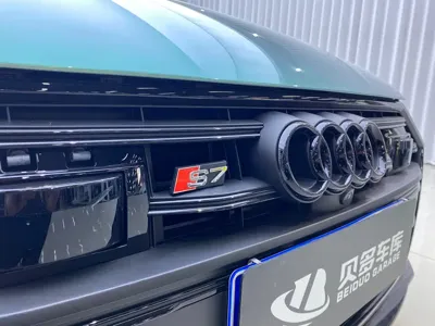 Audi S7