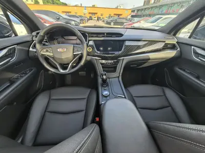 Cadillac XT6