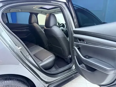 Mazda 3 Axela