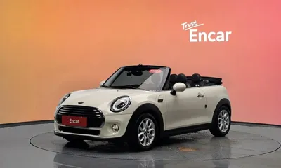 MINI Cooper Convertible