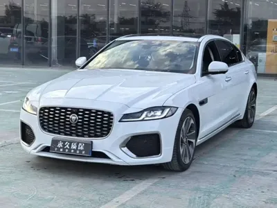 Jaguar XFL