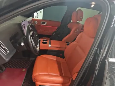 Li Auto Li L8