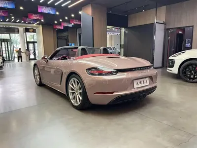 Porsche 718