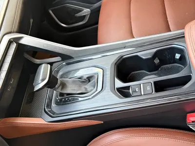 Geely Vision X6