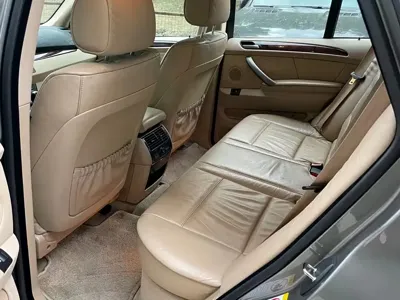 BMW X5 (Import)