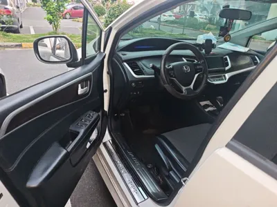 Honda Jade