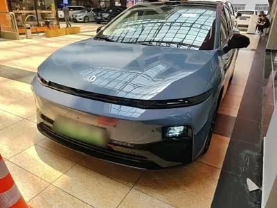 Leapmotor 零跑B01