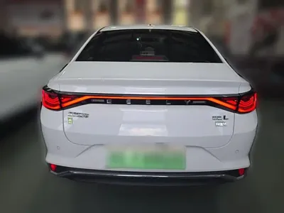 Geely L HiP