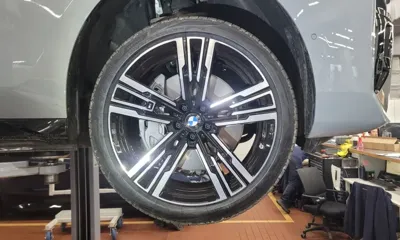BMW i7