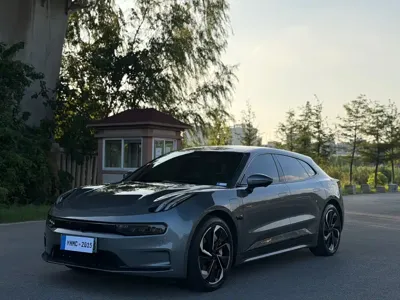 Zeekr 001