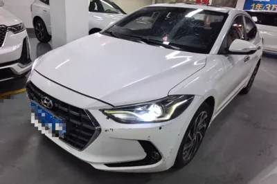 Hyundai Elantra (6th Generation